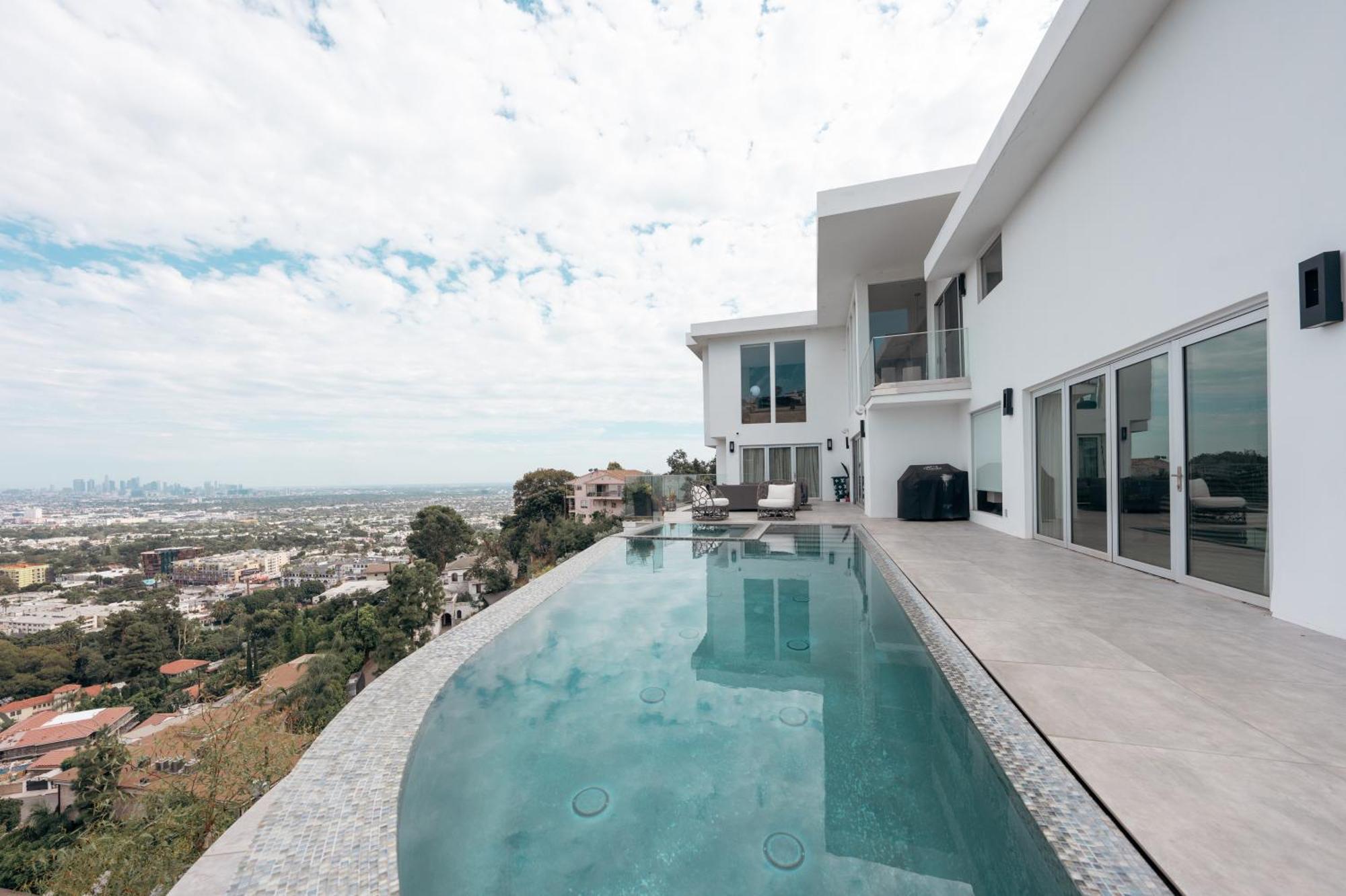 Hollywood Hills Haven-Guest House لوس أنجلوس المظهر الخارجي الصورة